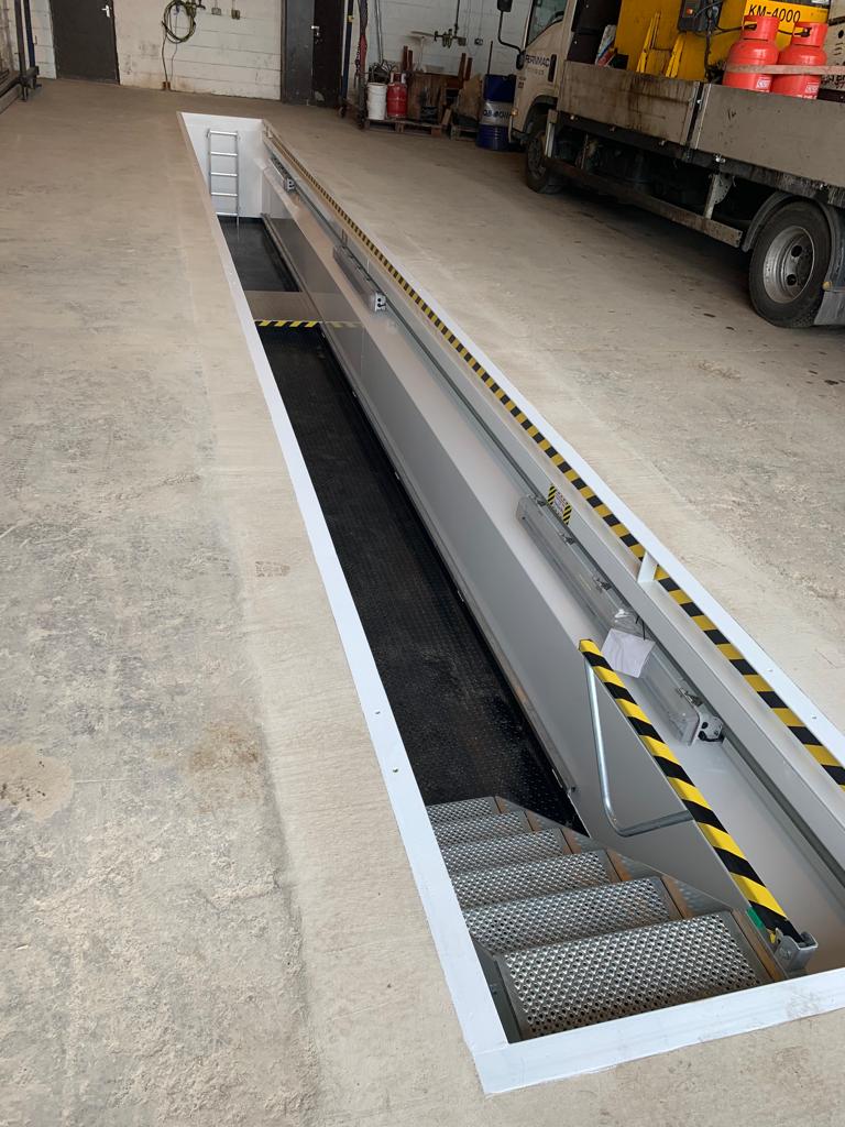 Workshop Pit Image